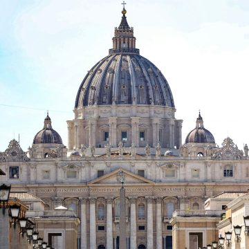 Afinal, quanto vale a fortuna da Igreja Católica? Detalhes revelam números bilionários e origem histórica do patrimônio