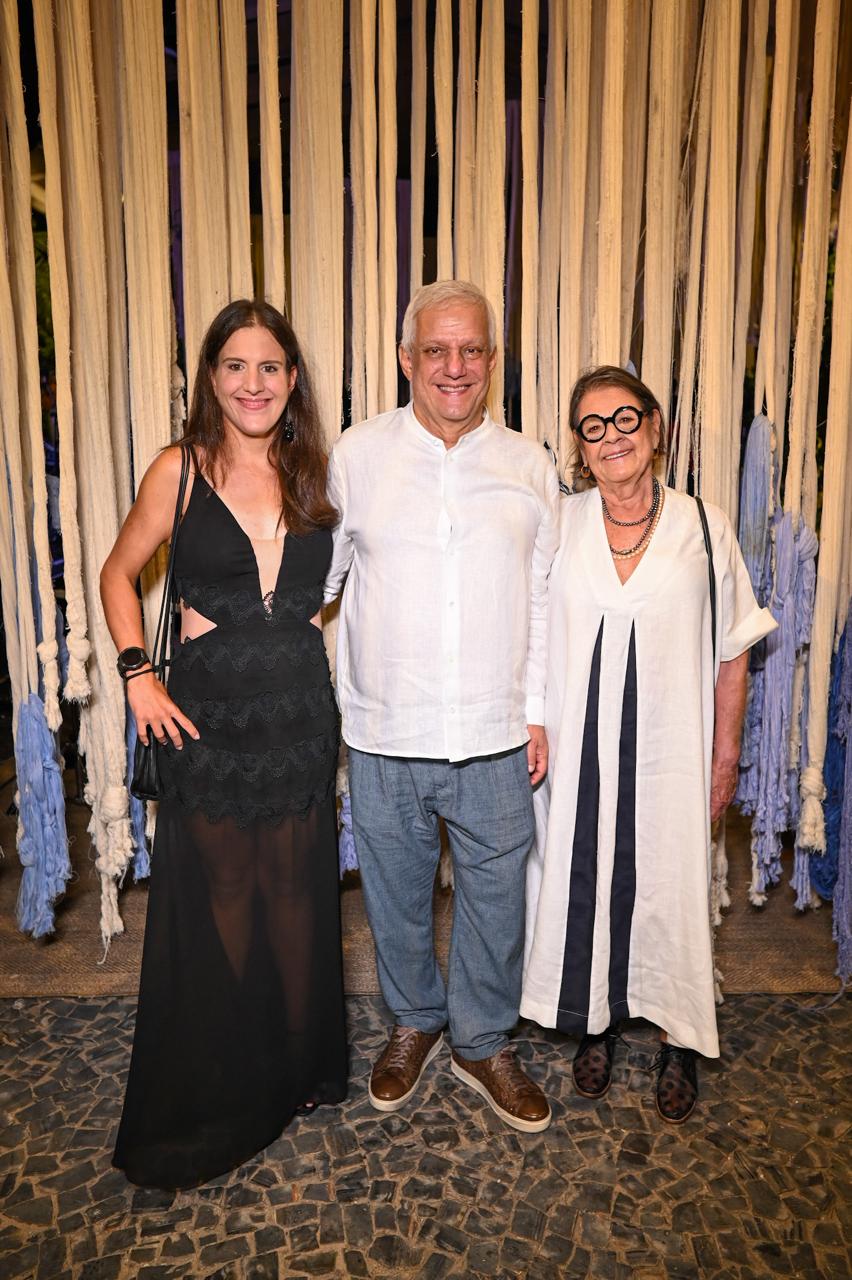 Júlia, Edinho e Wanda Engel