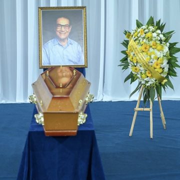 Velório de Divaldo Franco reúne admiradores na Mansão do Caminho; sepultamento será na quinta-feira (15)