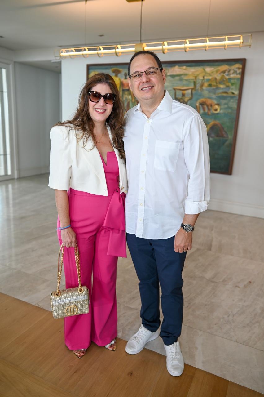 Alessandra Lobo e Marcos Lago