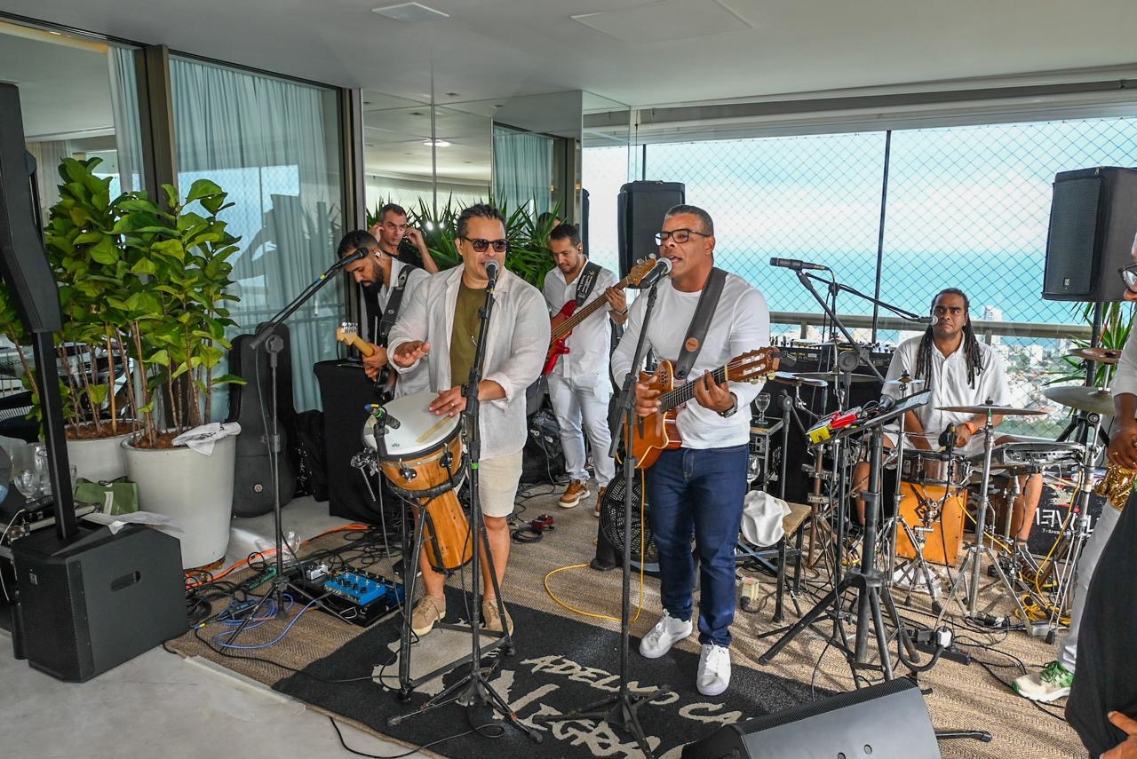 Adelmo Casé e banda