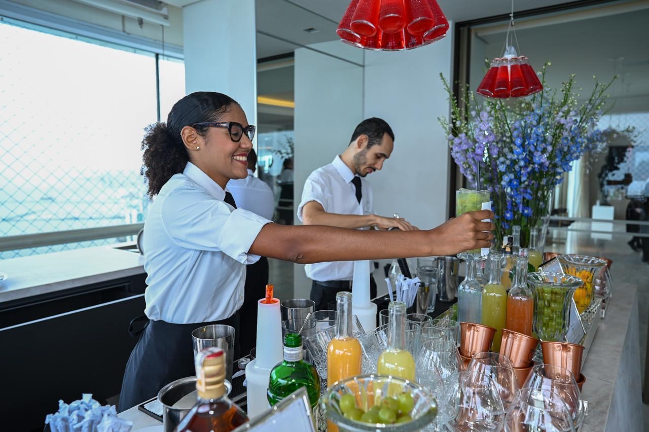 Concept Bar