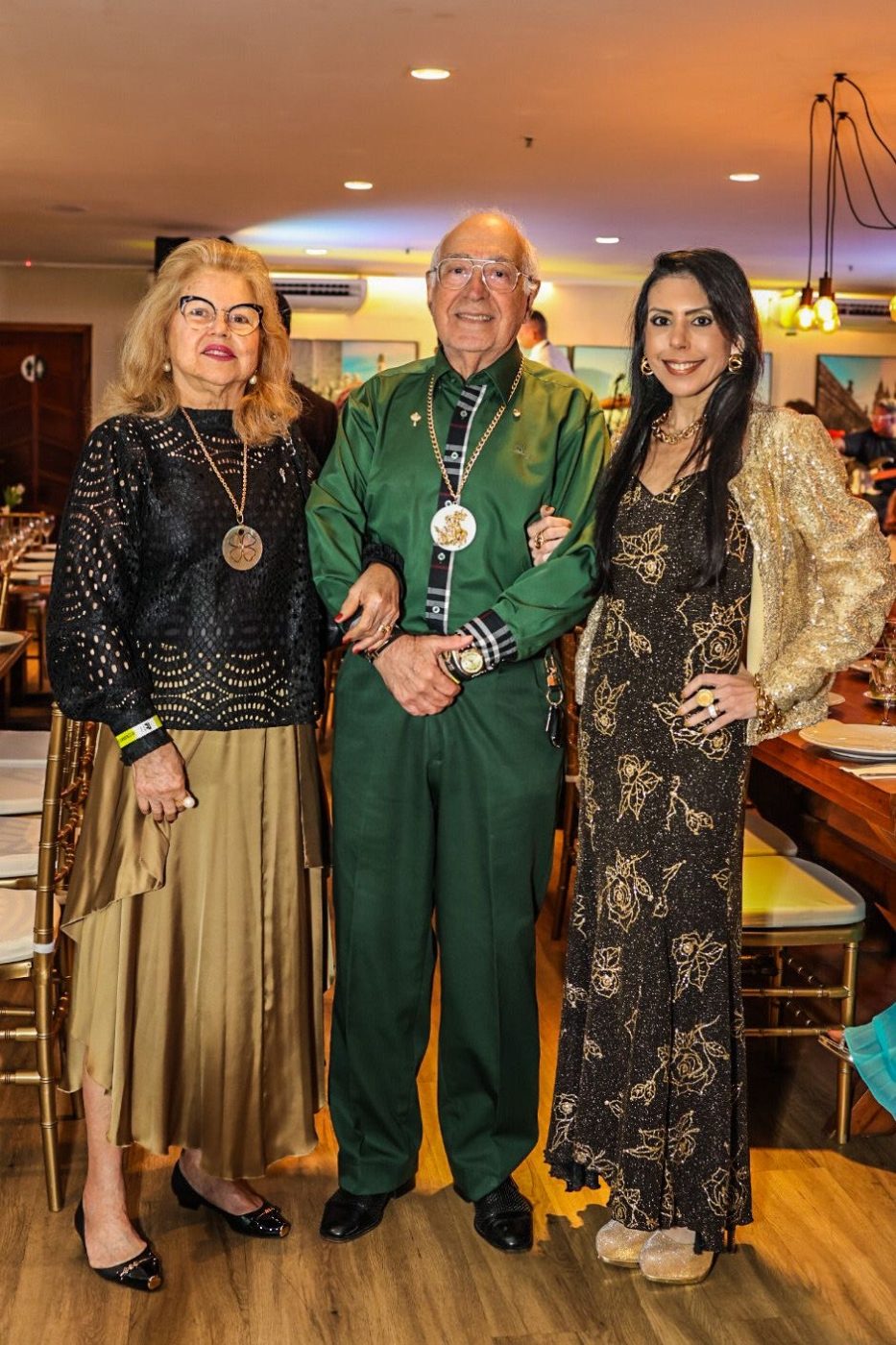 Sandra, Nelson Carvalho e Analuzia Moscoso