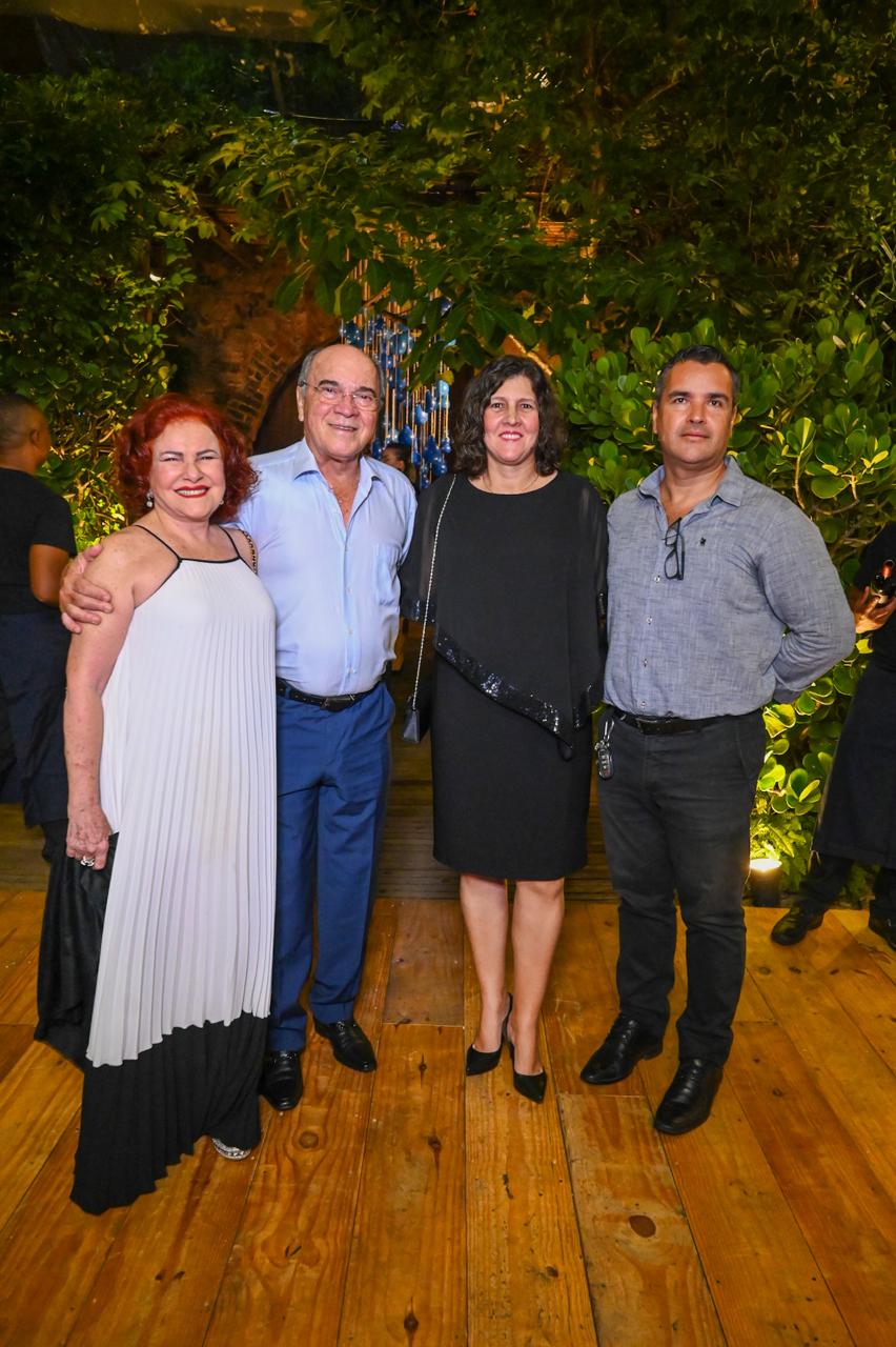 Lícia, Reynaldo, Leilane Loureiro e Rodrigo Souza