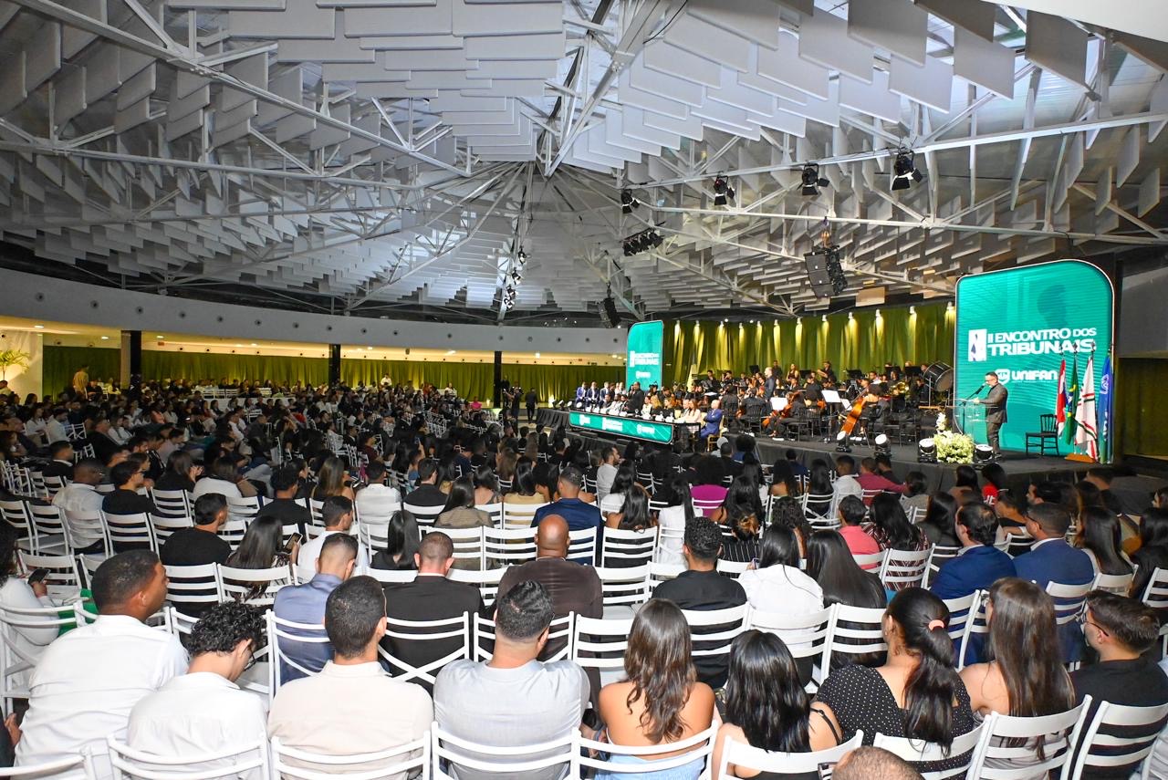 ll Encontro dos Tribunais
