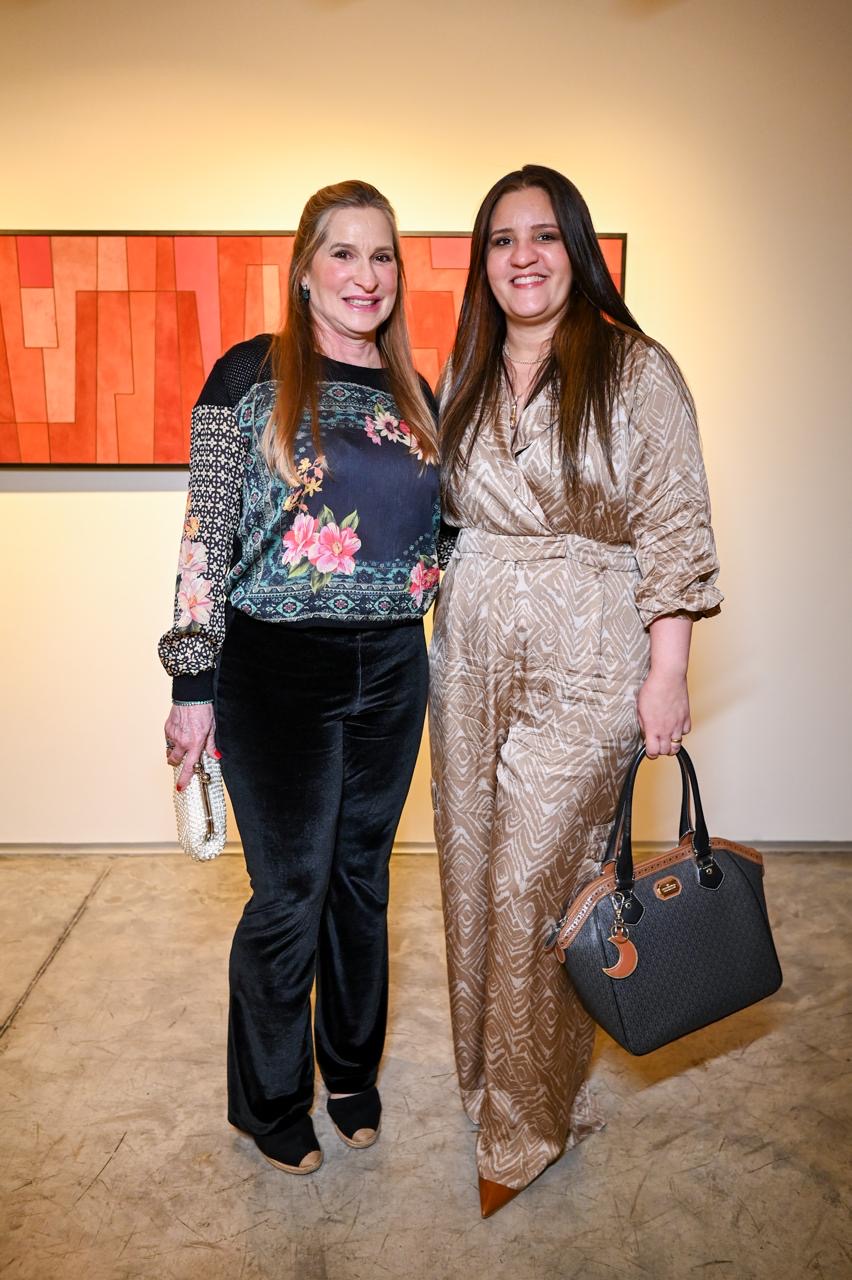 Karin Muller e Mila Caramelo
