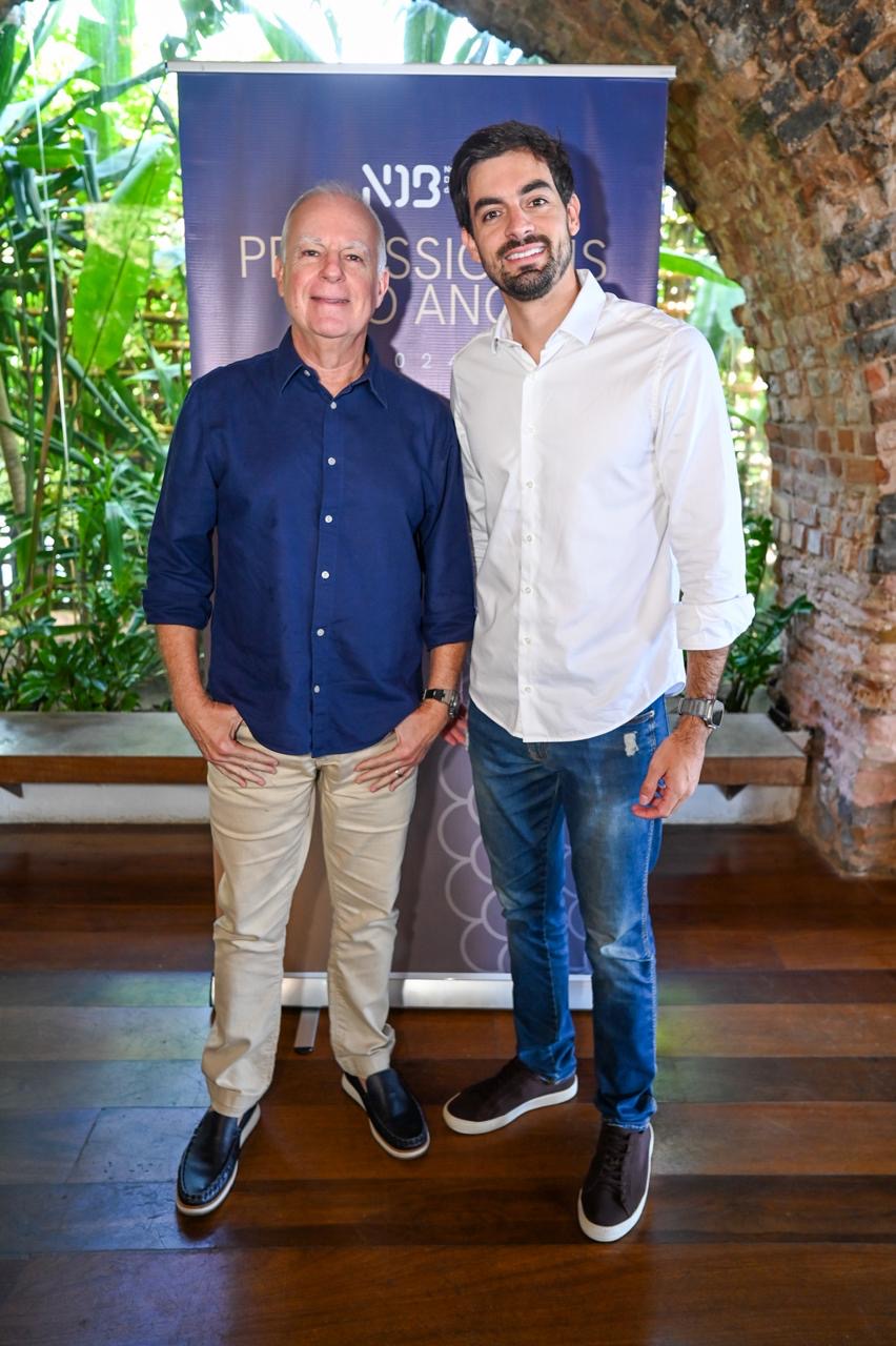 Paulo e Vitor Coelho