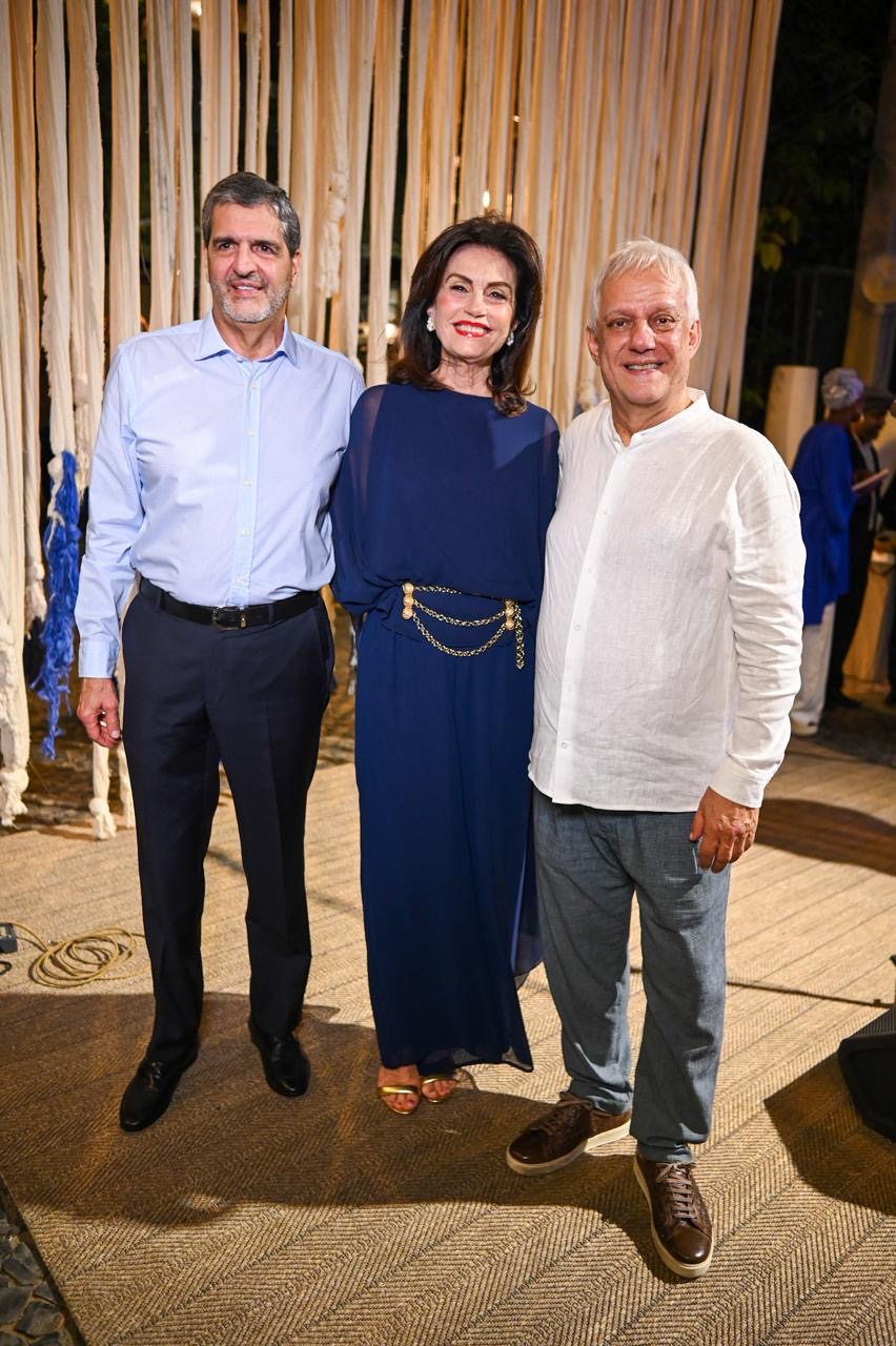 Carlos, Cristina Calumby e Edinho Engel