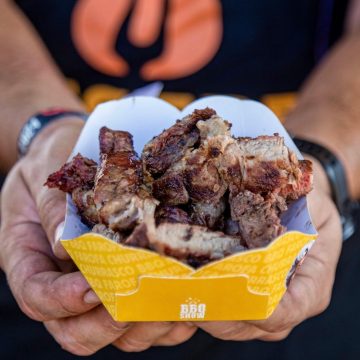 Jacaré, javali e até carne com ouro: Salvador recebe festival com carnes exóticas em julho