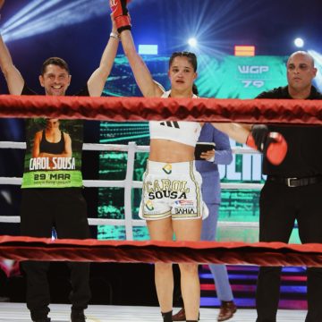 Baiana conquista título de kickboxing mais importante da América Latina