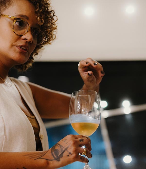 Afrotinto Videocast estreia com proposta inédita de abordar o mundo do vinho a partir da perspectiva afro-diaspórica baiana