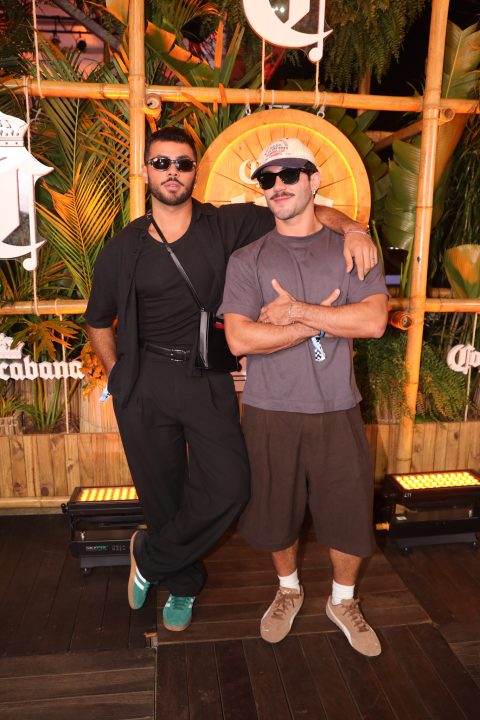 Vittor Fernando e Gabriel Fuentes em Copacabana para o show de Lady Gaga – Foto: Brazil News