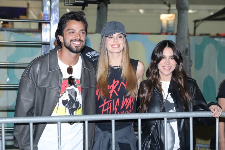 Rodrigo Simas e Camila Queiroz em Copacabana para o show de Lady Gaga – Foto: Brazil News