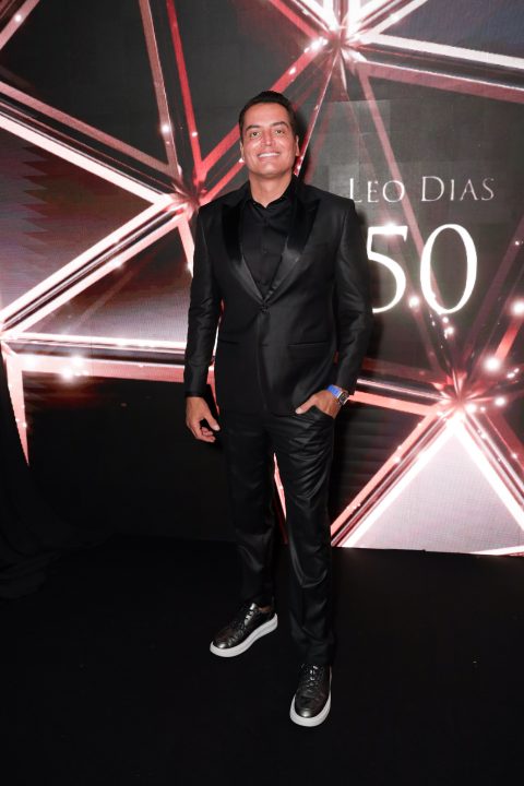 Leo Dias em sua festa de 50 anos – Foto: Brazil News
