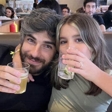 Namorada de Hugo Moura compartilha foto dele com a filha e brinca com semelhança; veja