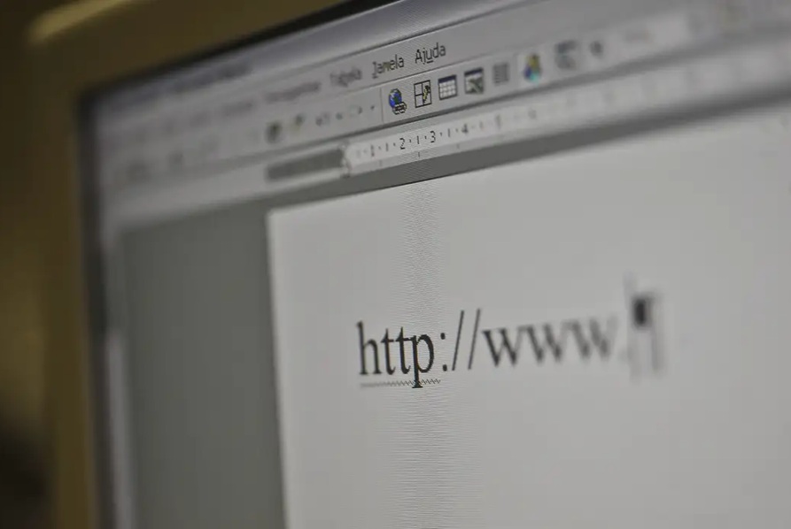 Três baianos são premiados por contribuição à Internet no Brasil