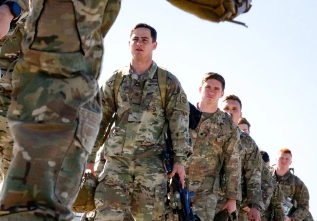 Estados Unidos iniciam retirada de militares transgêneros das Forças Armadas