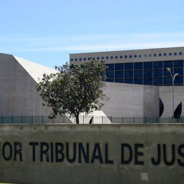 STJ toma decisão inédita e autoriza registro de gênero ‘neutro’ em documento de identificação