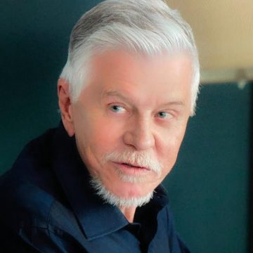 Miguel Falabella desabafa após cirurgia de hérnia de disco: ‘Não conseguia andar’