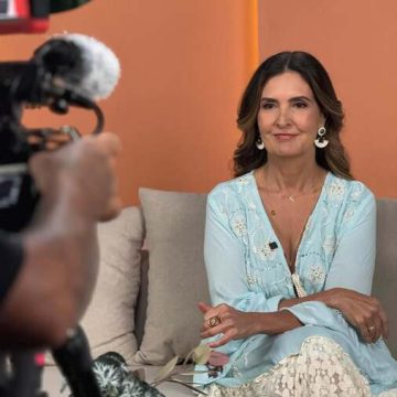 Mãe de trigêmeos, Fátima Bernardes abre o coração sobre os desafios da maternidade: “É cruel”