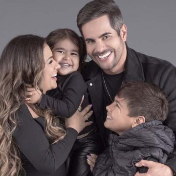 Simone Mendes fala sobre desafios de conciliar trabalho e maternidade: ‘Não abro mão desses momentos’