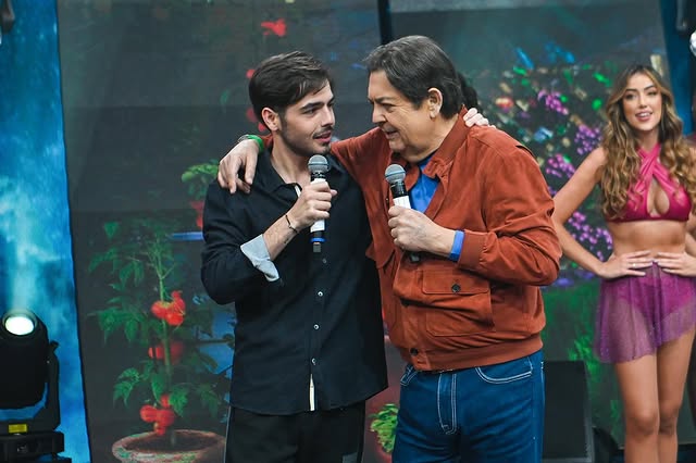 João Silva abre o jogo sobre pressão no início da carreira: “Queria a aprovação do meu pai”