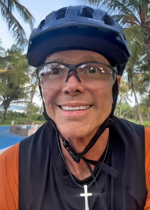 Em tratamento contra câncer, Netinho é liberado para voltar a pedalar