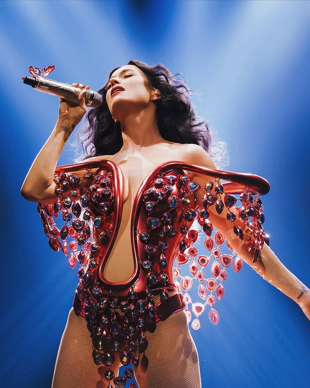 Katy Perry anuncia novos shows no Brasil; vem saber