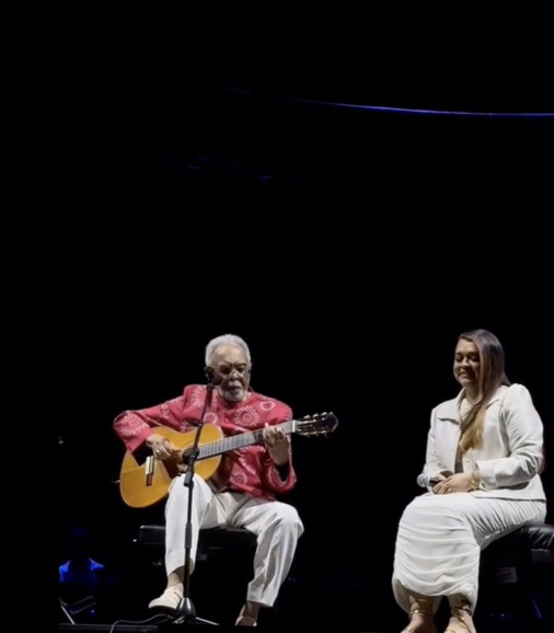Gilberto Gil relembra encontro com Preta Gil no palco da turnê “Tempo Rei”; veja vídeo