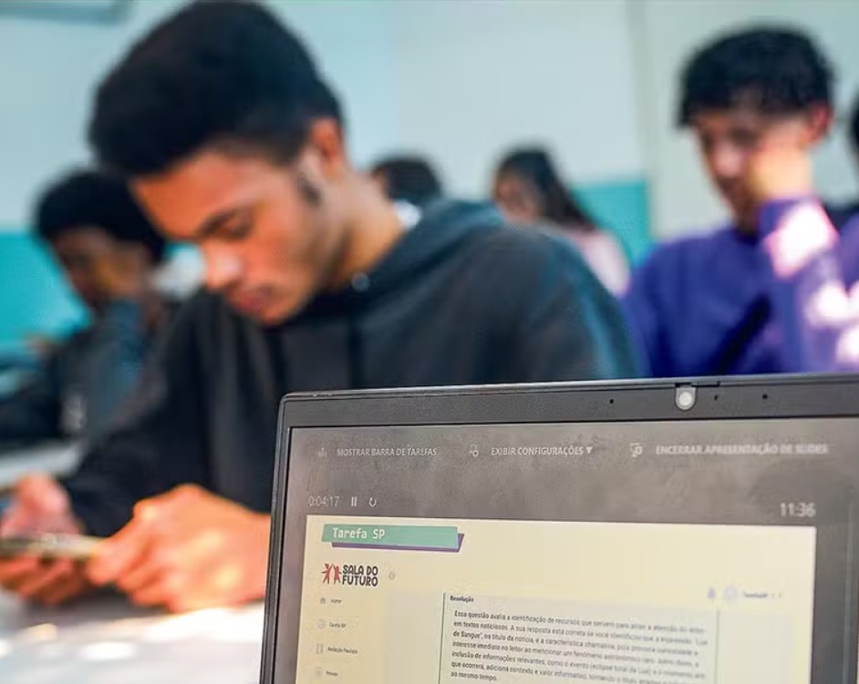 Inteligência artificial será usada para corrigir tarefas escolares da rede pública em SP