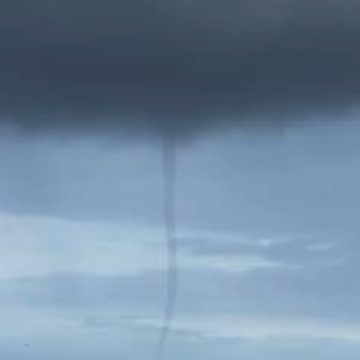 Vídeo mostra tromba d’água atingindo Salvador em meio a temporal; assista