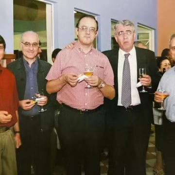 Papa Leão XIV já tirou foto bebendo cerveja no Brasil; conheça história