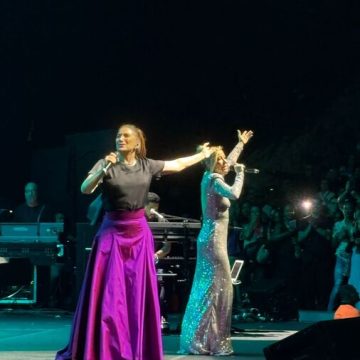 Zizi e Luiza Possi apresentam show emocionante em Salvador; veja fotos