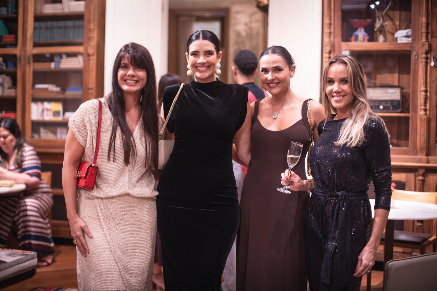 Perla Lemos, Manuela Stolze, Veronica Almeida e Claudia Martins