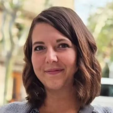 Após ser declarada morta por oito minutos, mulher volta à vida e diz que morte é uma ‘ilusão’