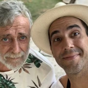 André Marques se emociona após morte do pai, Otto Marques: ‘Descanse e cuide de nós’