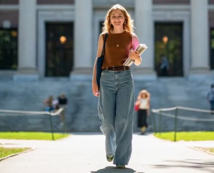 Futura rainha da Bélgica pode ser deportada dos EUA por Trump após polêmica em Harvard