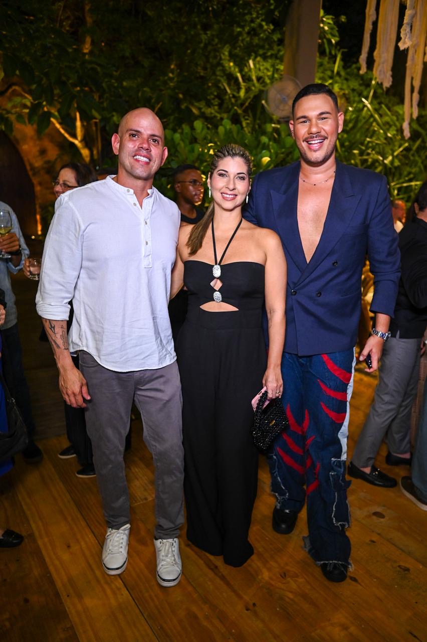 Fabricio Lemos, Lisiane Arouca e Cadu Moura