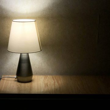 Aneel aciona bandeira vermelha e conta de luz ficará mais cara em junho