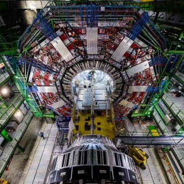 Cientistas europeus transformam chumbo em ouro durante experimento no Cern