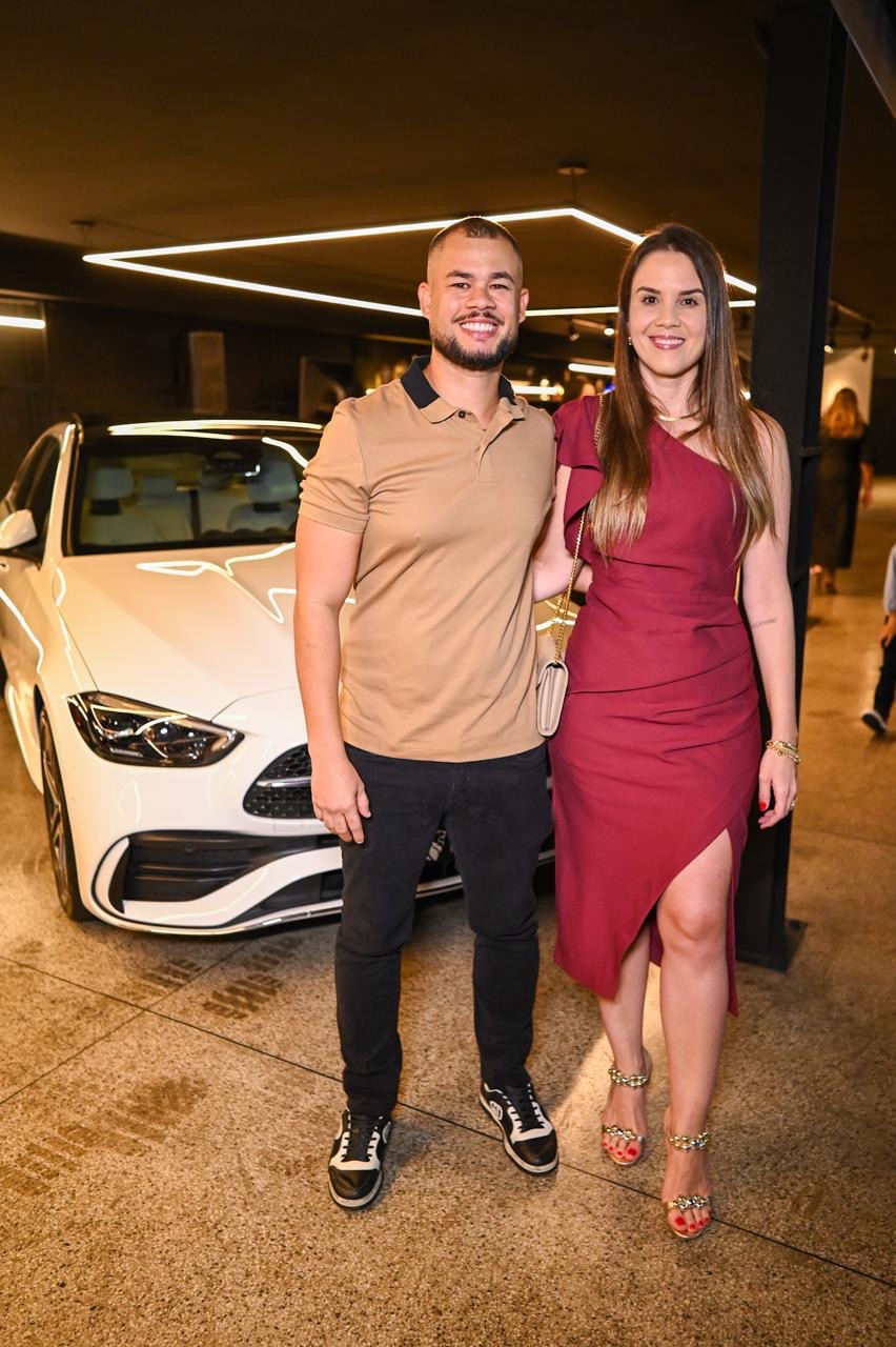Jackson Oliveira e Bárbara Cardonski