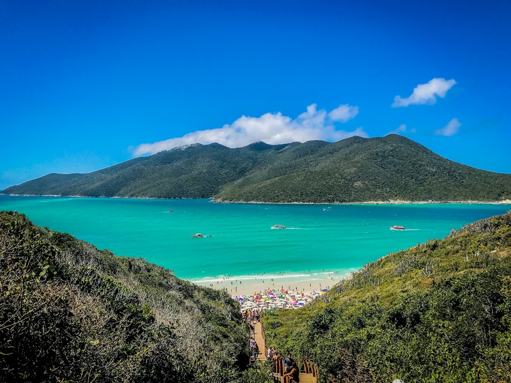 Duas praias brasileiras estão entre as 50 mais bonitas do mundo, aponta ranking