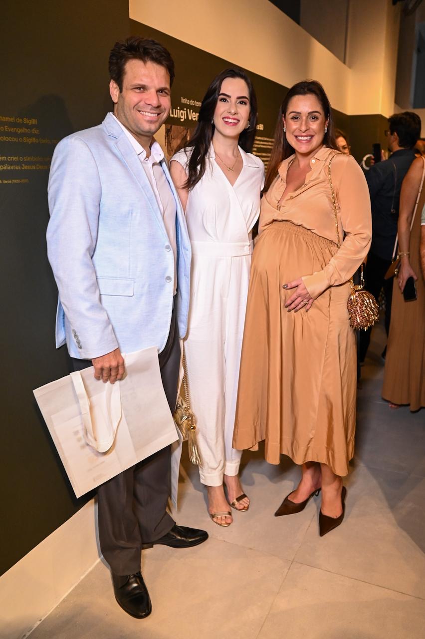 Marcos Machado, Tiale Acrux e Bruna Varjão