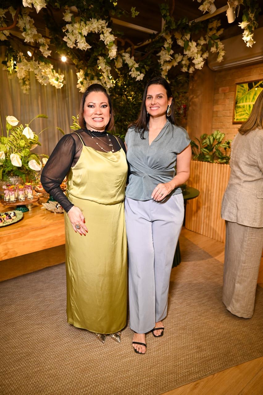 Elis Piñón e Mariana Cumming