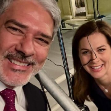 William Bonner se despede do Vaticano após cobertura de novo Papa