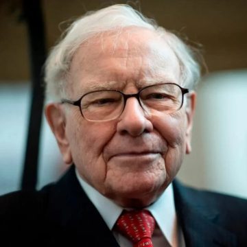 Buffett anuncia aposentadoria e diz que indicará Greg Abel como sucessor