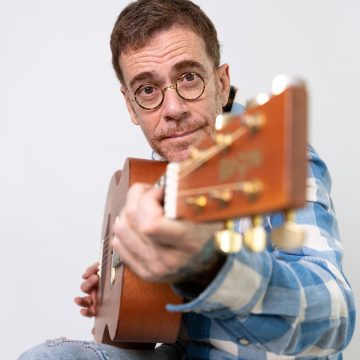 Nando Reis vem a Salvador em julho para show da nova turnê; saiba onde será a apresentação