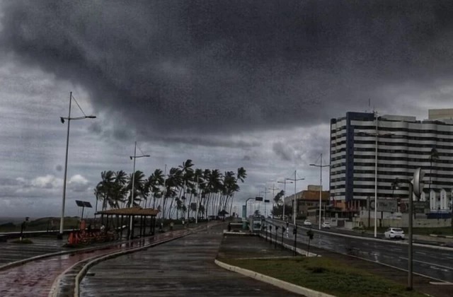 Confira a previsão do tempo para os próximos dias em Salvador