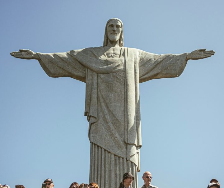 Jesus Cristo é declarado guardião oficial do Rio de Janeiro pela Alerj; entenda