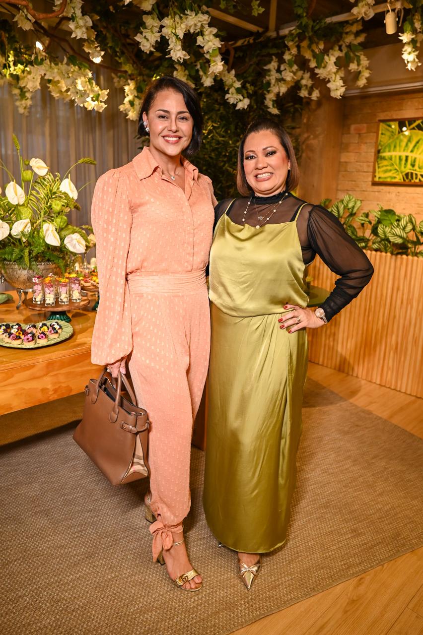 Milena Saraiva e Elis Piñón
